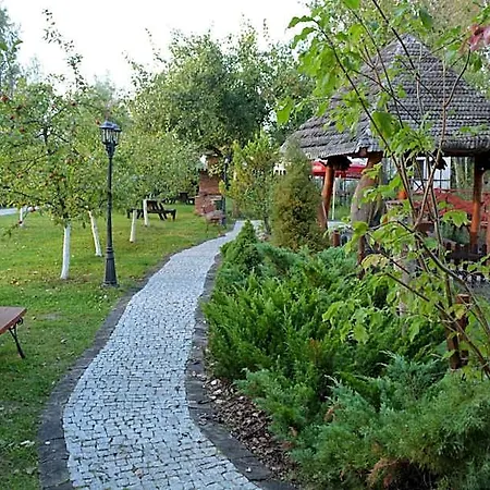 Stawisko Hotel 2*